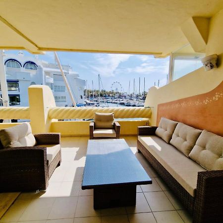 Апартаменты G&G Isla Poniente Puerto Marina Бенальмадена Экстерьер фото