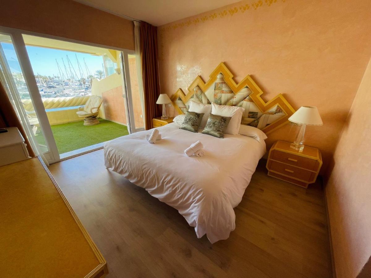 Апартаменты G&G Isla Poniente Puerto Marina Бенальмадена Экстерьер фото
