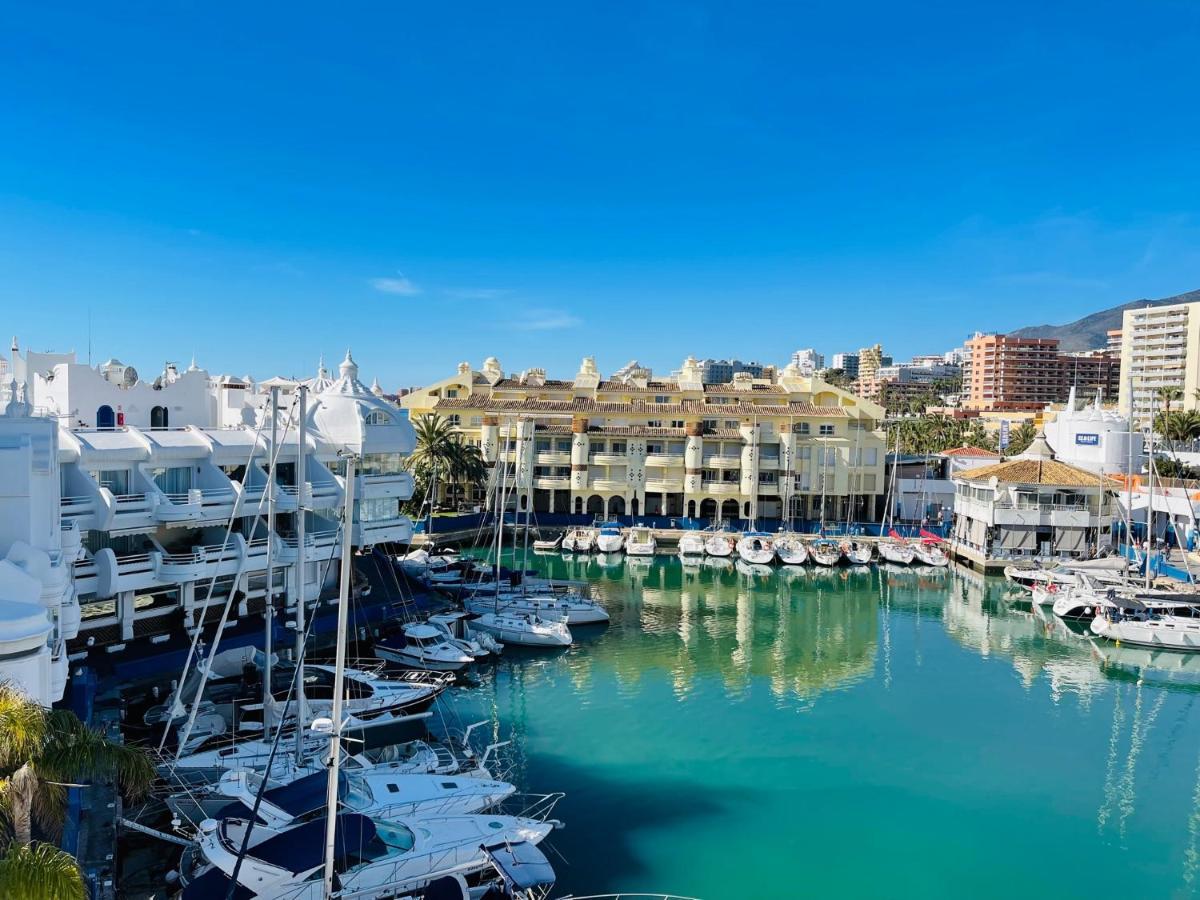 Апартаменты G&G Isla Poniente Puerto Marina Бенальмадена Экстерьер фото