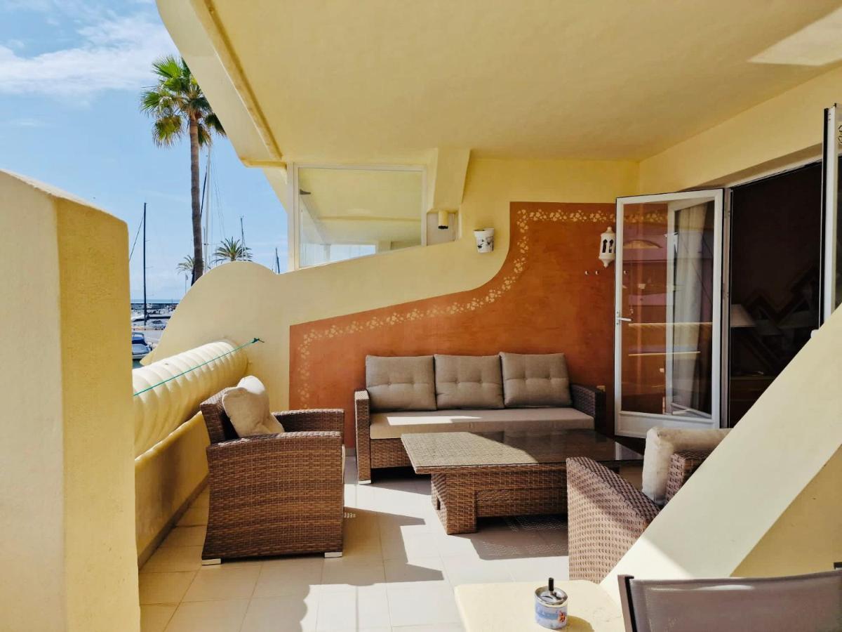 Апартаменты G&G Isla Poniente Puerto Marina Бенальмадена Экстерьер фото